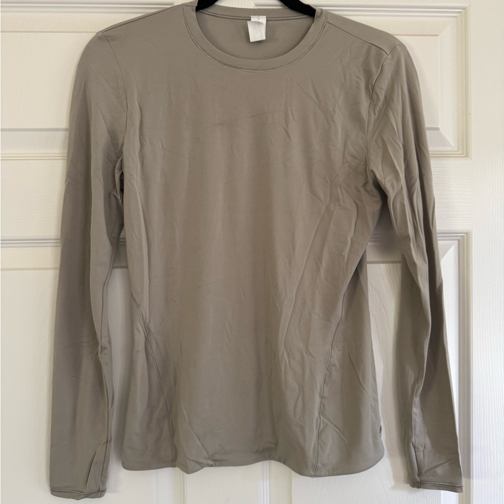 lululemon athletica Women's nulu Long Sleeve crewneck Tee - Taupe